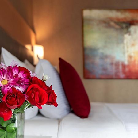 Warwick Seattle Hotel Bagian luar foto